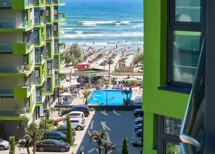 Apartament Sophie N Pool Năvodari