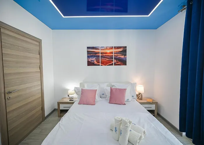 Apartament Sophie N Pool *